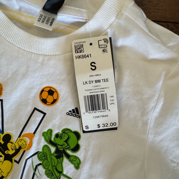 NWT Adidas Disney kid outfits size 9/10 - Picture 2 of 6
